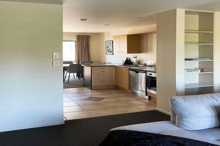 Photo of property in 2/346 Oceanbeach Road, Mount Maunganui, 3116