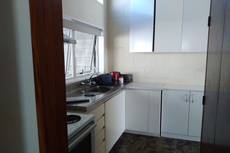 Photo of property in 15 Papakowhai Court, West End, Palmerston North, 4412