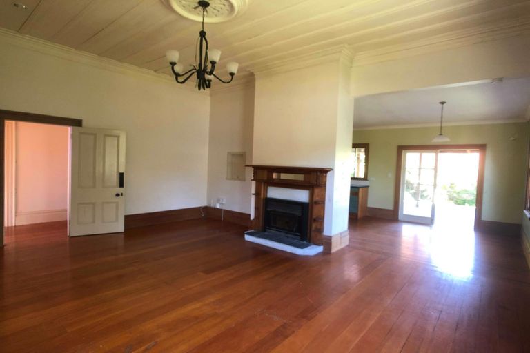 Photo of property in 52 Stout Street, Whataupoko, Gisborne, 4010