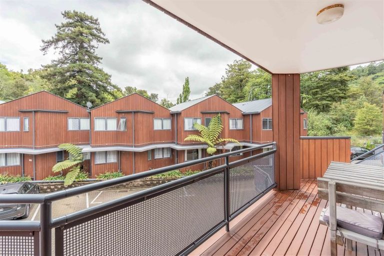 Photo of property in 22/3 The Avenue, Albany, Auckland, 0632