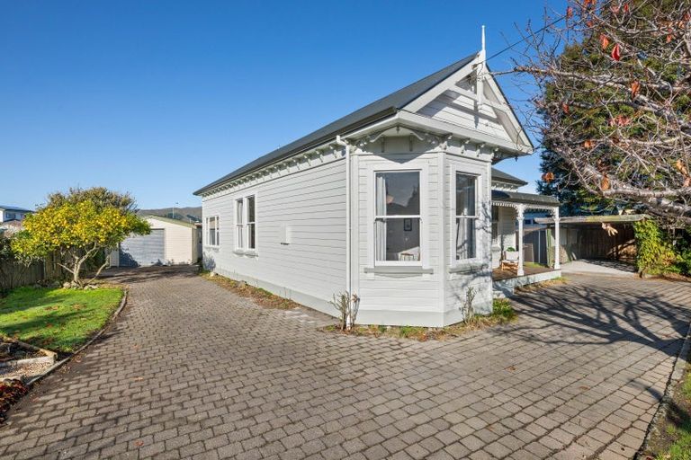 Photo of property in 60 Park Terrace, Blenheim, 7201