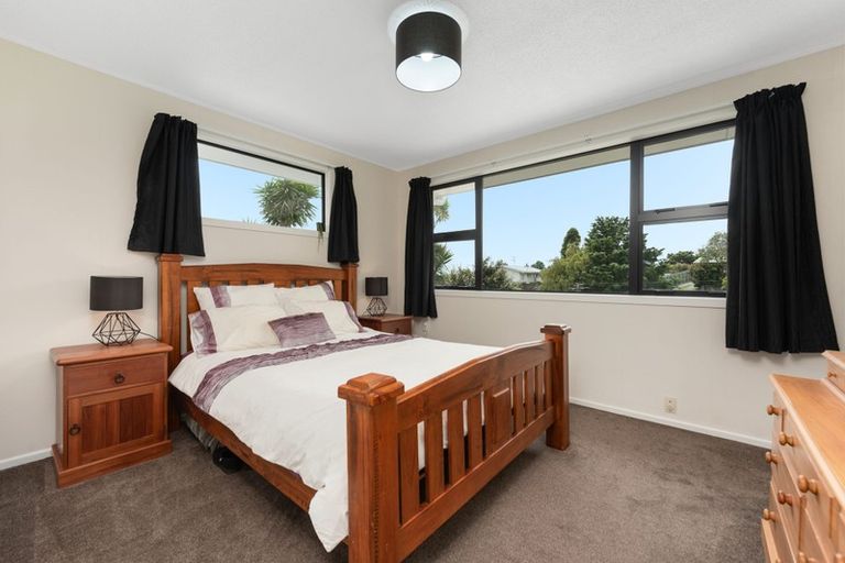 Photo of property in 21 Valley Road, Te Puke, 3119