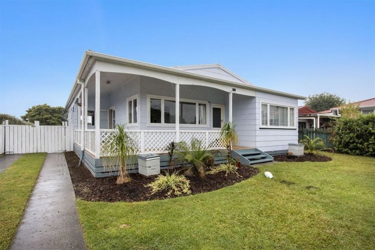Photo of property in 15 Park Road, Katikati, 3129