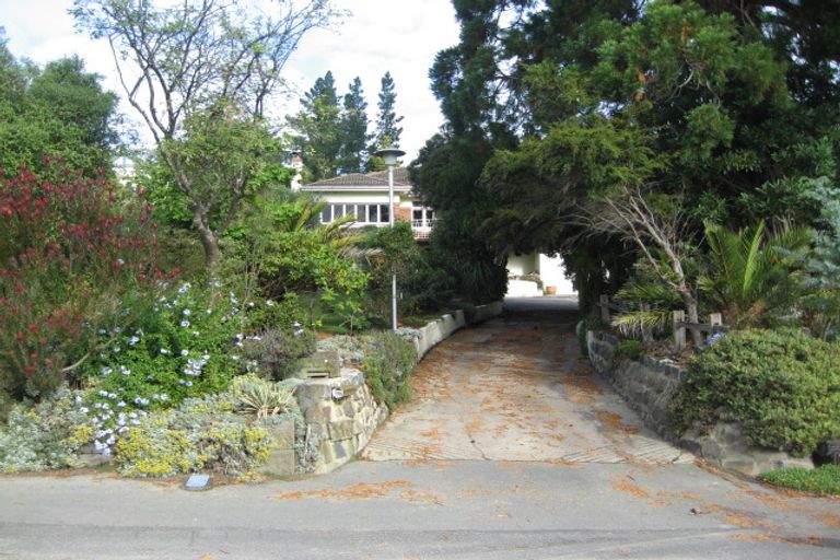 Photo of property in 118 Gladstone Road North, Mosgiel, 9024