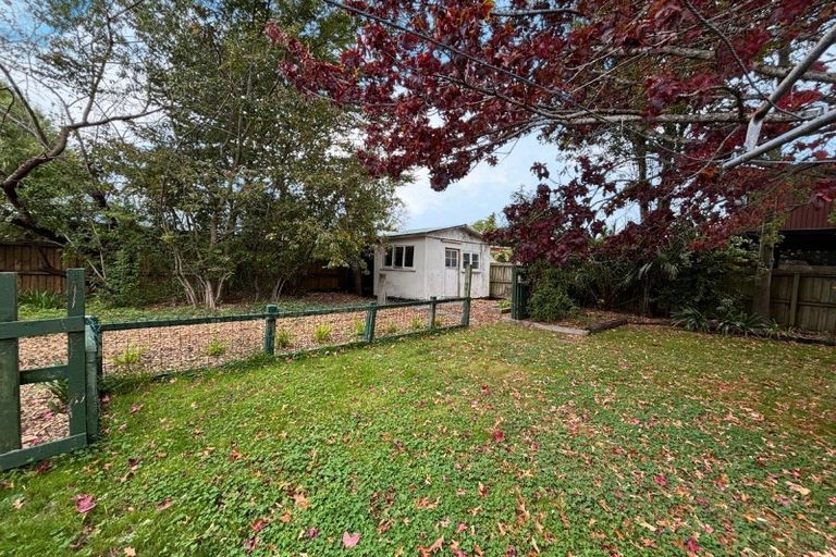 Photo of property in 12 Cashmere Road, Cashmere, Christchurch, 8022