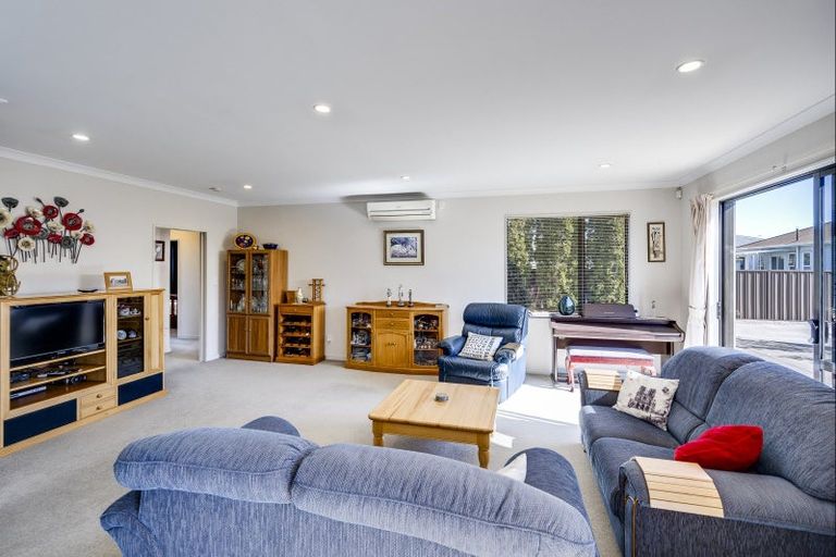 Photo of property in 210a Kennedy Road, Onekawa, Napier, 4110