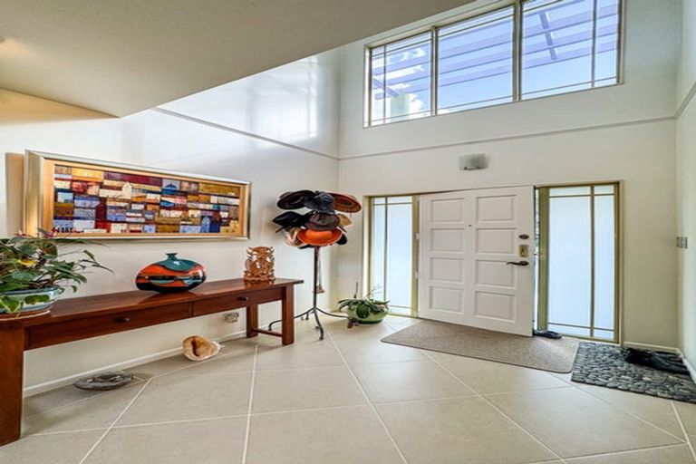 Photo of property in 2/3 Oban Road, Browns Bay, Auckland, 0630