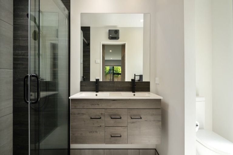 Photo of property in 222 Taylor Pass Road, Witherlea, Blenheim, 7201