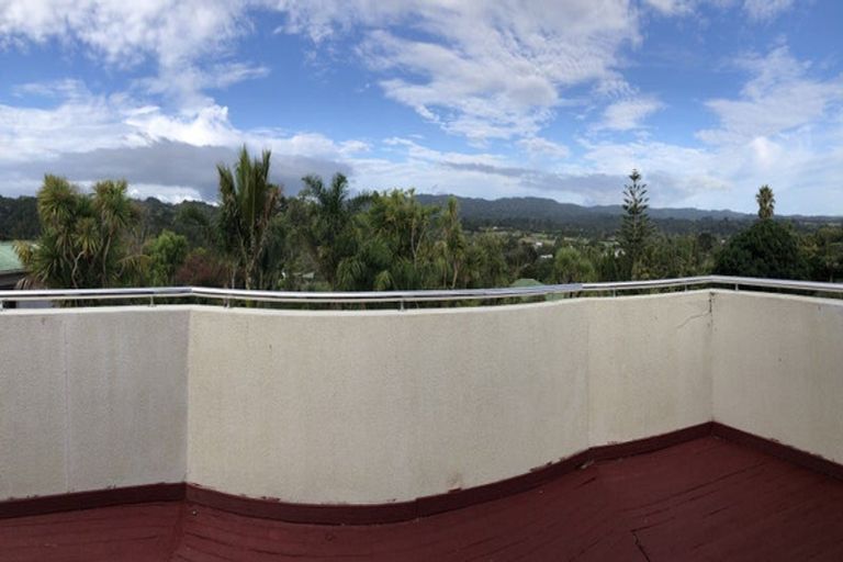 Photo of property in 144 Glengarry Road, Glen Eden, Auckland, 0602