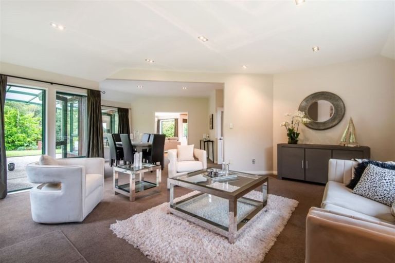 Photo of property in 105 Polo Prince Drive, Totara Park, Manurewa, 2576