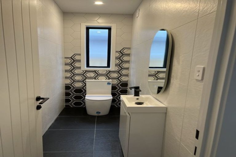 Photo of property in 3 Turbine Way, Hobsonville, Auckland, 0616