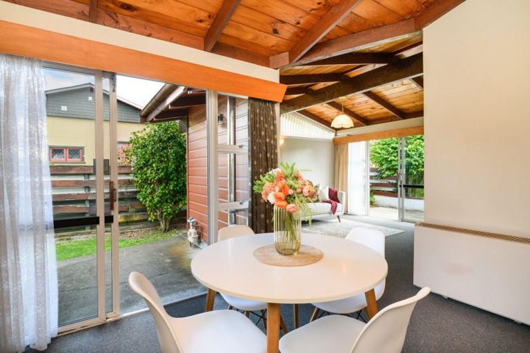 Photo of property in 308 Park Road, Hokowhitu, Palmerston North, 4410