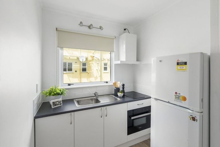 Photo of property in 11/288 College Street, West End, Palmerston North, 4410