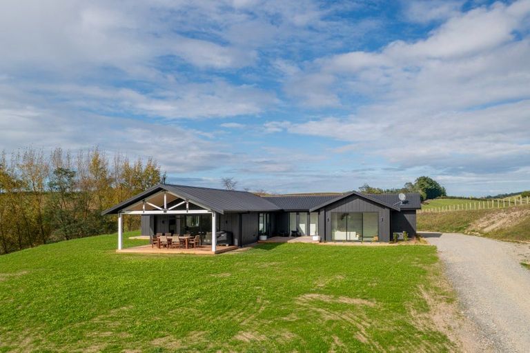 Photo of property in 1 Braehead Road, Otane, 4277