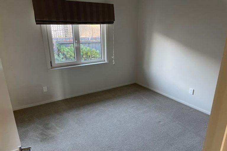 Photo of property in 15 Lucienne Place, Hillsborough, Christchurch, 8022