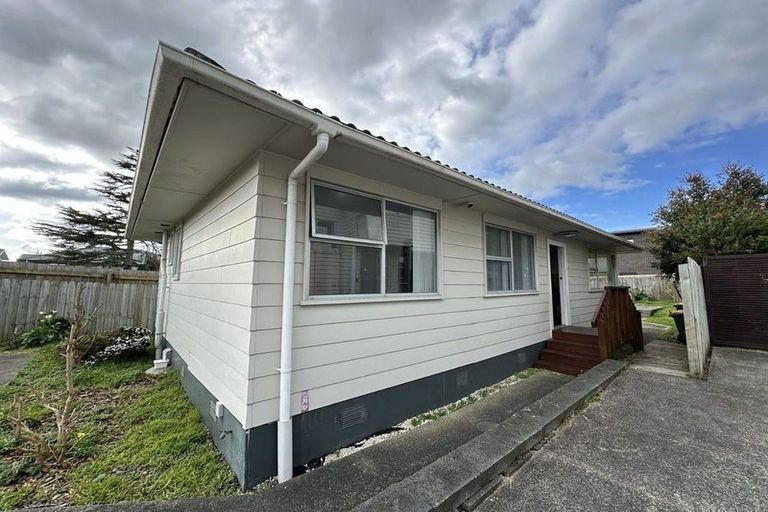 Photo of property in 10b Glynnbrooke Street, Te Atatu South, Auckland, 0610