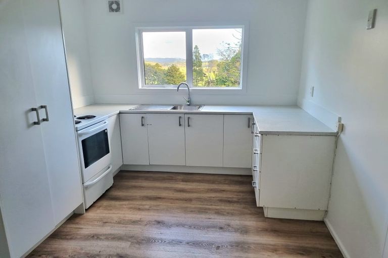 Photo of property in 388 Muriwai Road, Waimauku, 0881