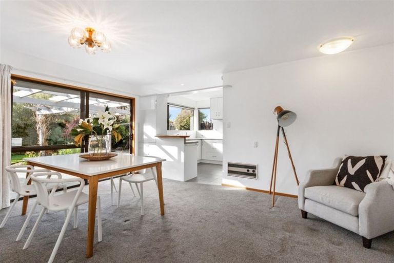 Photo of property in 3 Tivoli Place, Bishopdale, Christchurch, 8053