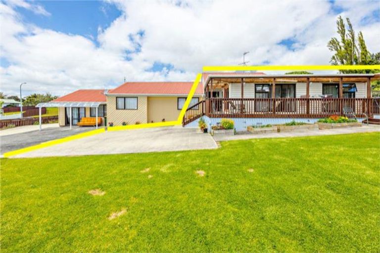 Photo of property in 3 Mataura Place, Clover Park, Auckland, 2019