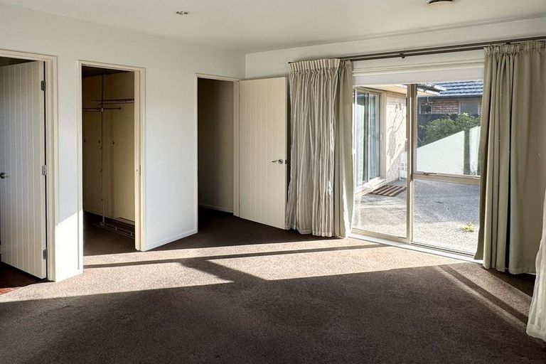 Photo of property in 21 Dunsford Close, Halswell, Christchurch, 8025