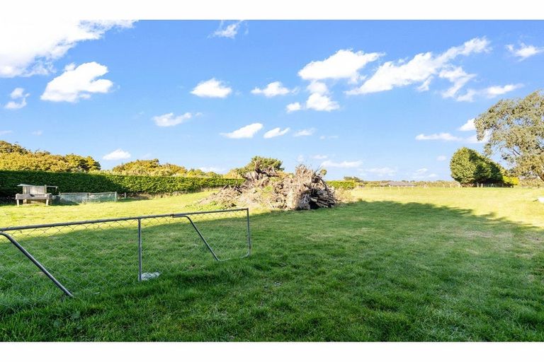 Photo of property in 89 Matua Road, Otatara, Invercargill, 9879