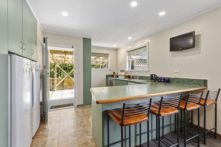 Photo of property in 12 Wilfred Street, Tawa, Wellington, 5028