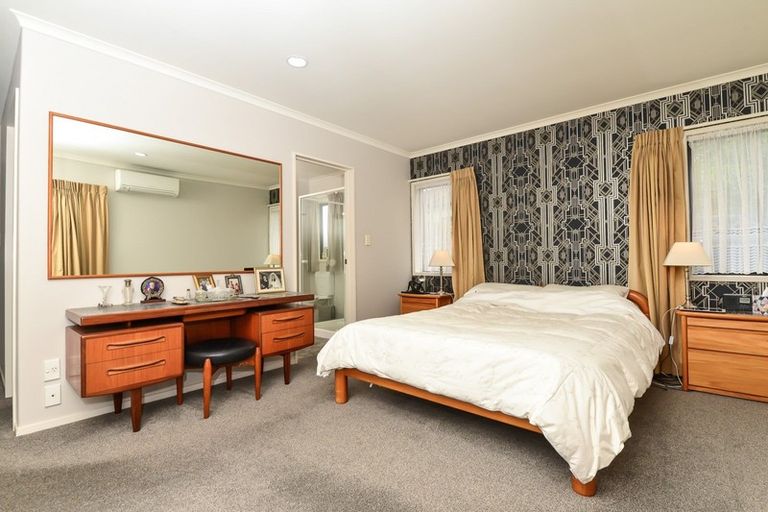 Photo of property in 38 Fendalton Drive, Rototuna, Hamilton, 3210