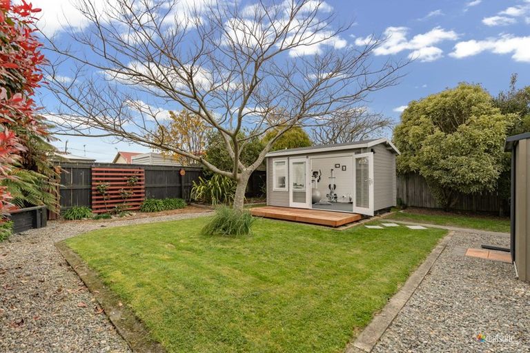 Photo of property in 17 Bristol Street, Trentham, Upper Hutt, 5018