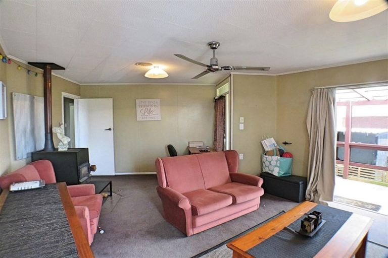 Photo of property in 12 Pedlar Street, Mangakakahi, Rotorua, 3015