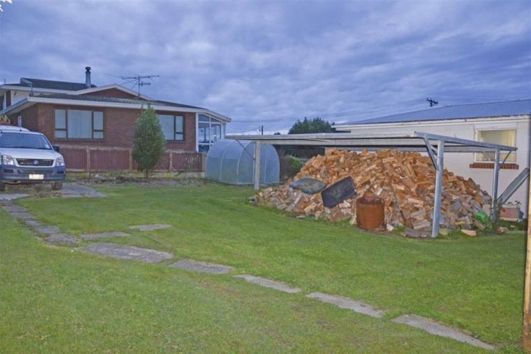 Photo of property in 3 Severn Street, Clifton, Invercargill, 9812