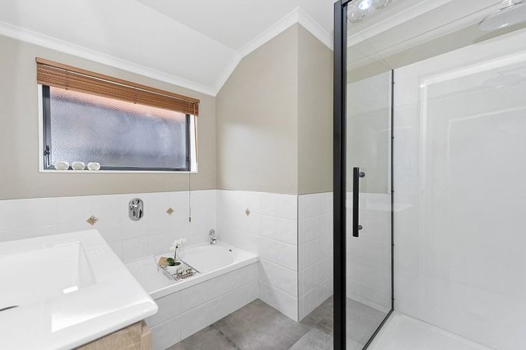 Photo of property in 7 Millennium Heights, Flagstaff, Hamilton, 3210