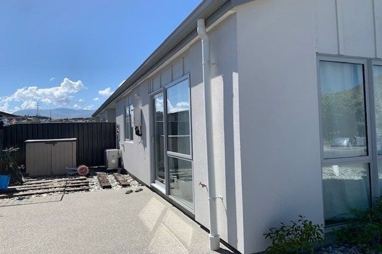 Photo of property in 18 Headley Drive, Lower Shotover, Queenstown, 9304