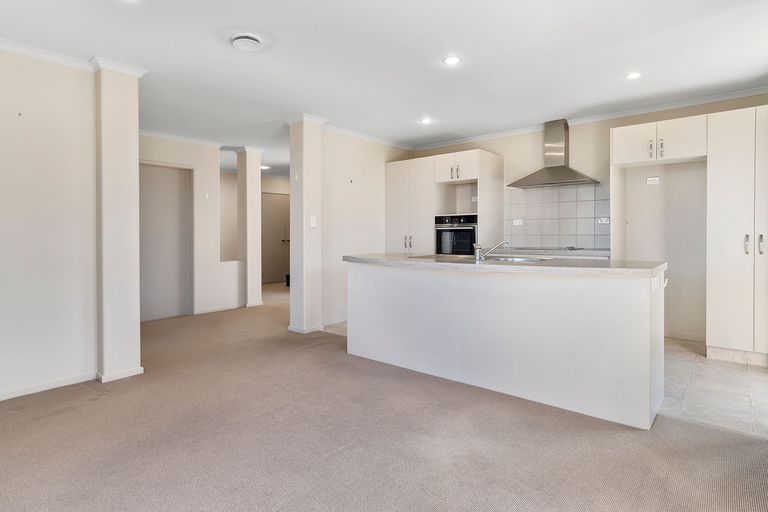 Photo of property in 9 Kirtle Close, Pyes Pa, Tauranga, 3112