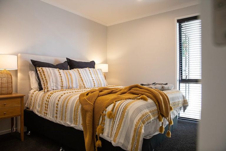 Photo of property in 6 Pa Tuna Lane, Hurdon, New Plymouth, 4310