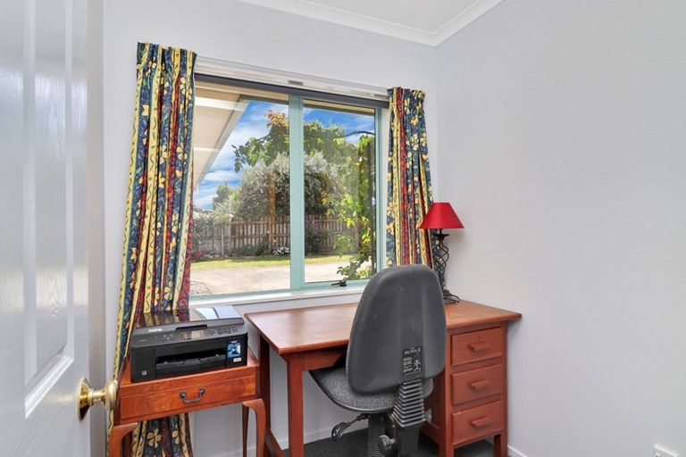 Photo of property in 241 Tanners Point Road, Tanners Point, Katikati, 3177