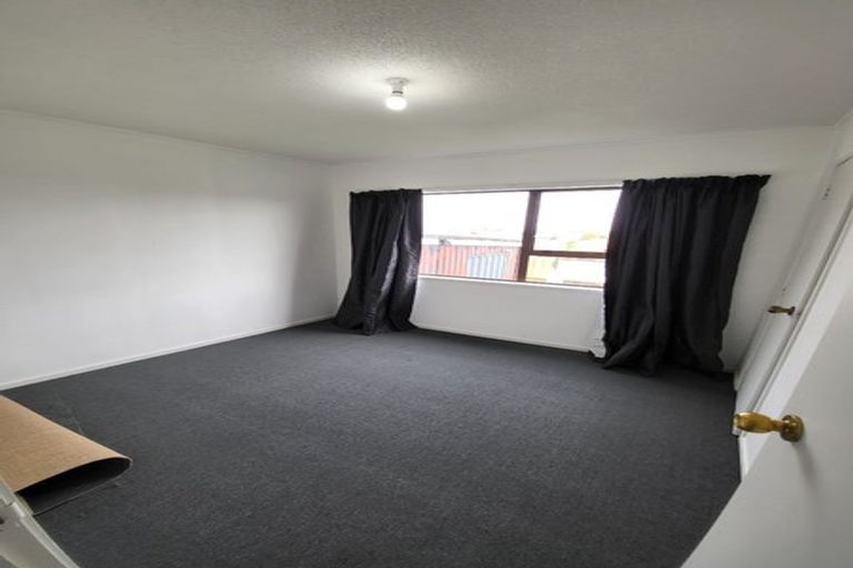 Photo of property in 1/20 Burundi Avenue, Clendon Park, Auckland, 2103