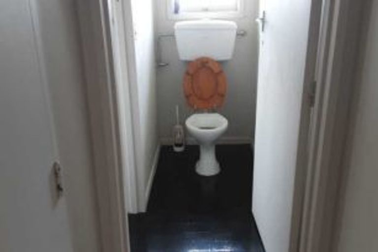 Photo of property in 10 Mahupuku Street, Greytown, 5712