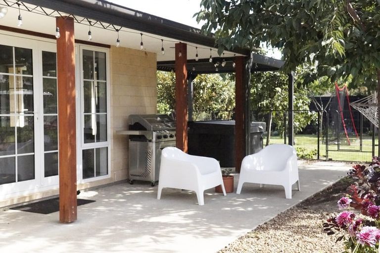 Photo of property in 15 Ormandy Court, Amberley, 7410