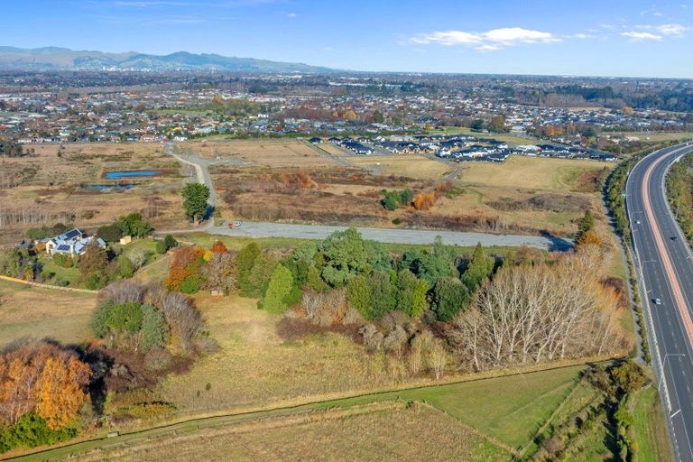 Photo of property in 104h Johns Road, Belfast, Christchurch, 8051