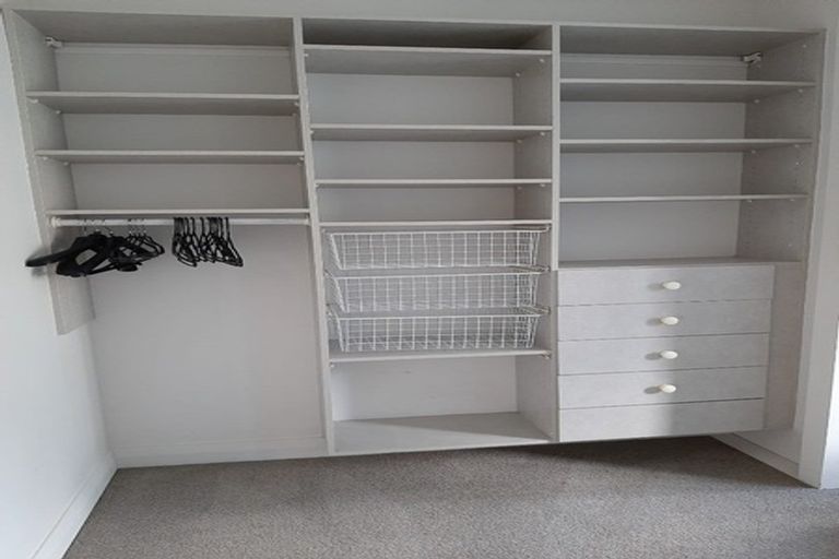 Photo of property in 32 Taiapa Road, Muriwai, Waimauku, 0881