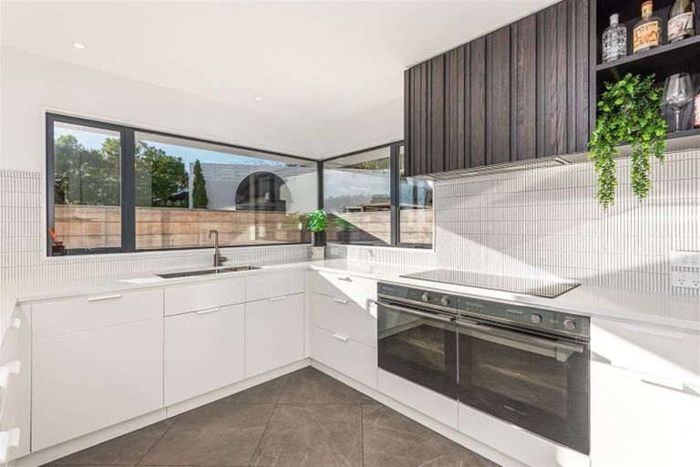 Photo of property in 15 Woodlau Rise, Huntsbury, Christchurch, 8022