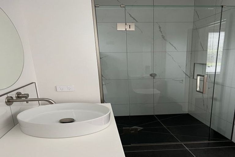 Photo of property in 1b Logan Avenue, Marewa, Napier, 4110