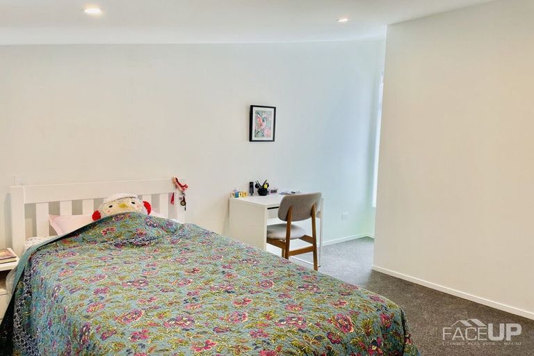 Photo of property in 7 Hastings Street, Hobsonville, Auckland, 0616