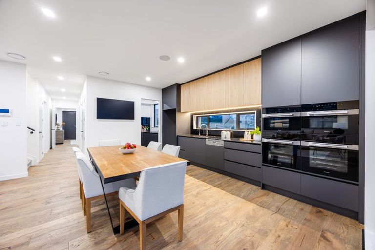 Photo of property in 7 Pakirikiri Street, Long Bay, Auckland, 0630