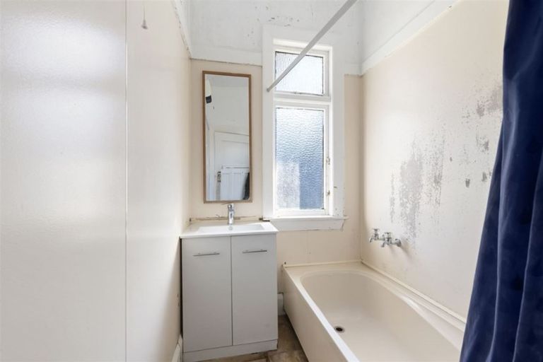 Photo of property in 1/35 Sheldon Street, Woolston, Christchurch, 8023