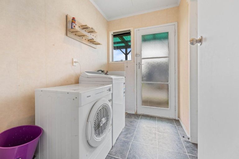 Photo of property in 15 Wairoa Place, Tokoroa, 3420