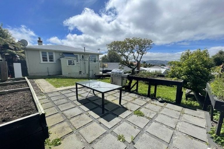 Photo of property in 16 Forbes Street, Balaclava, Dunedin, 9011