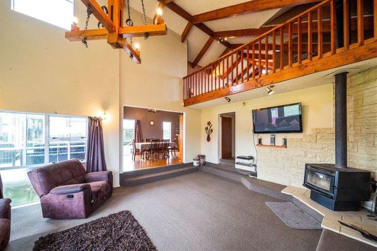 Photo of property in 282 Austin Road, Normanby, Hawera, 4673