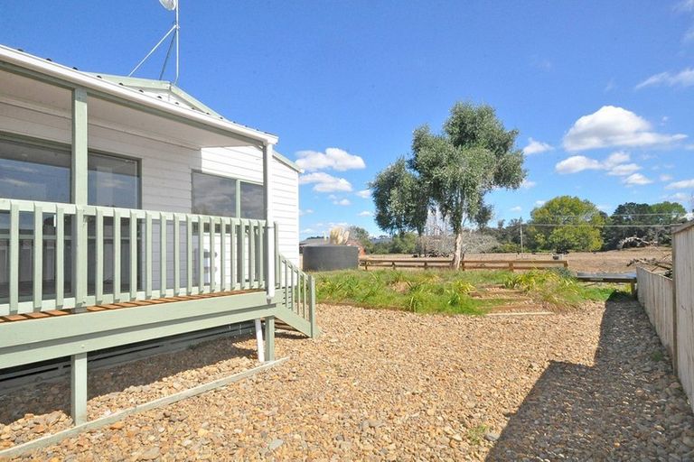 Photo of property in 15 Kowhai Avenue, Kaiaua, Pokeno, 2473
