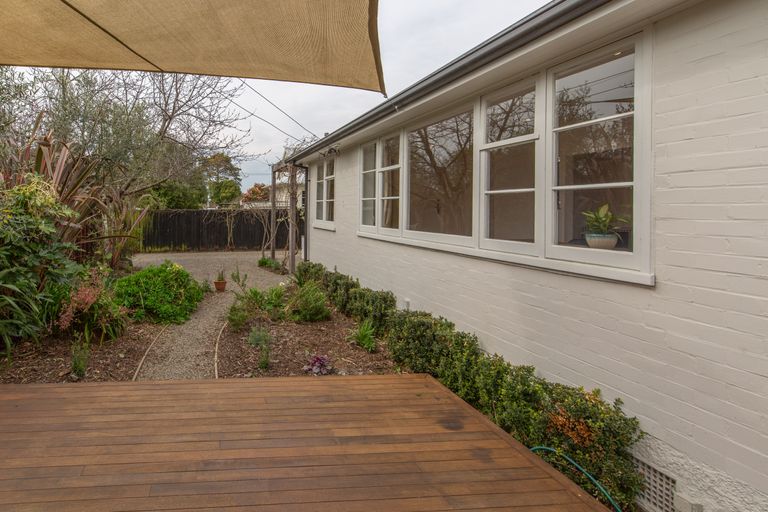 Photo of property in 3 Kain Avenue, Strowan, Christchurch, 8052